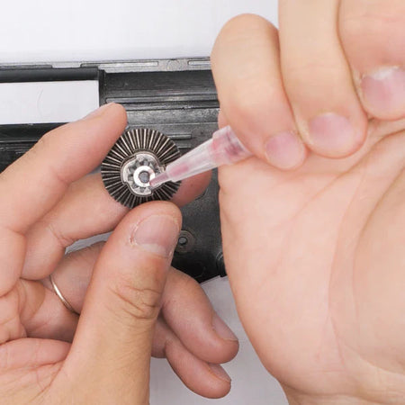 4UANTUM High Speed Axle & Trigger Oil ( 量子工業 精密軸承火控油 )