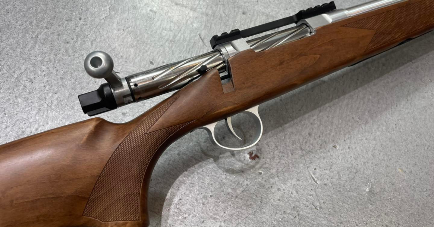 EMG Barrett Fieldcraft Sniper Rifle Spring Power - Wood BFMI ( VSR Mag & VSR-10 Spec ) ( by APS )