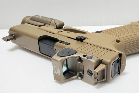 GUNDAY RMR Mount Base Tan with Sight Set For Umarex / VFC Glock System ( for G19X , G19 Gen4, G17 Gen5, G45 etc. )