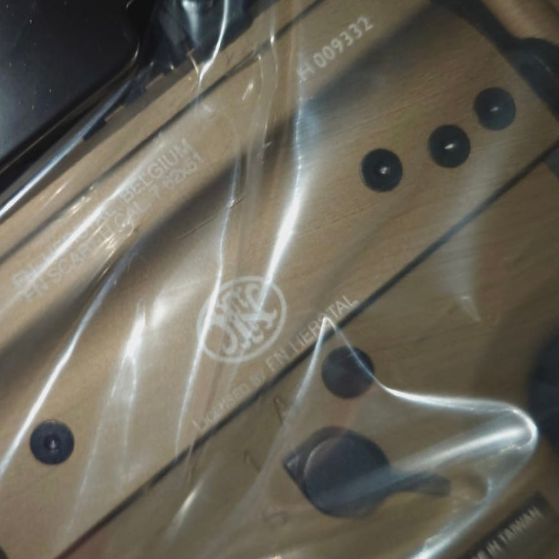 Cybergun FN SCAR H MK17 GBBR ( Tan ) ( by VFC )