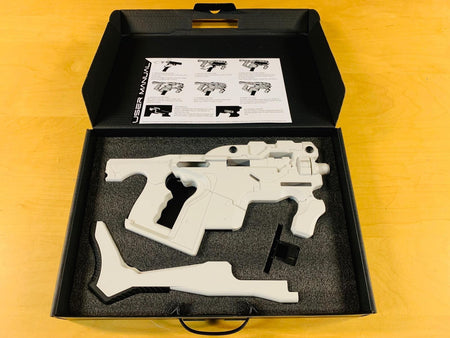 AVATAR HORNET M25 White Cerberus Kit w/ Stock ( Mass Effect ) For G17 / G18 AEP / GBB ( White )