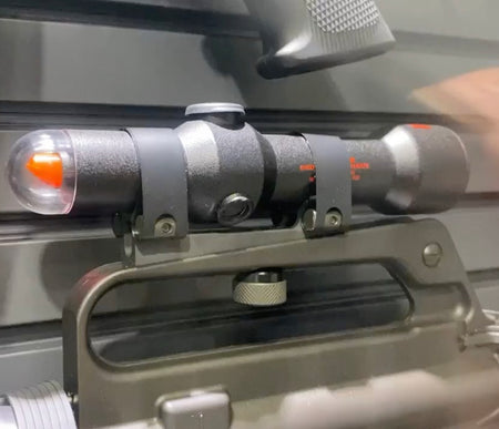 dnA Single Point Red Dot Sight OEG MOA ( The First Red Dot Sight ) ( 1970 Gen US Forces ) ( Vintage Style )