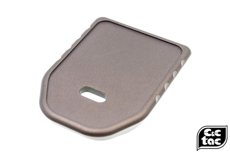 C&C Tac CNC Aluminum Magazine Base Pad For TM / WE G Series ( G Model ) ( V Style )-DDC ( Desert Dirt Color )