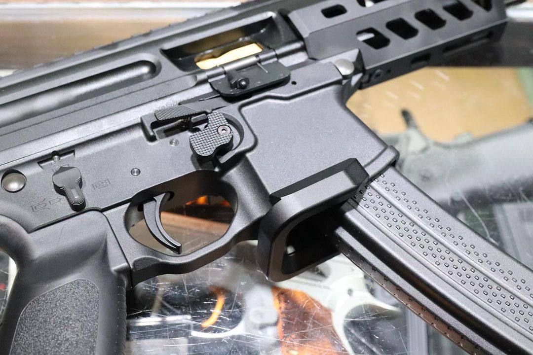 C&C SP Style MPX Magwell & Mag Release for APFG MPX-K / MCX GBB Series-Grey