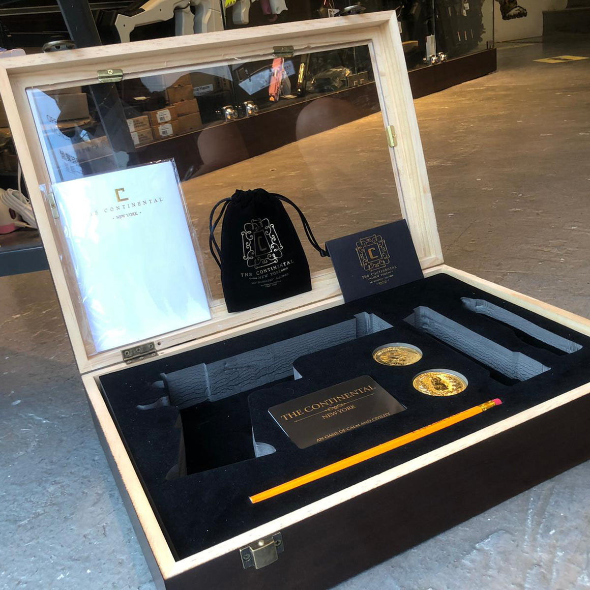 MF TTI Style JW John Wick Pistol Wood Case for 2011 / Hi-Capa ( Transparent Window Ver. )