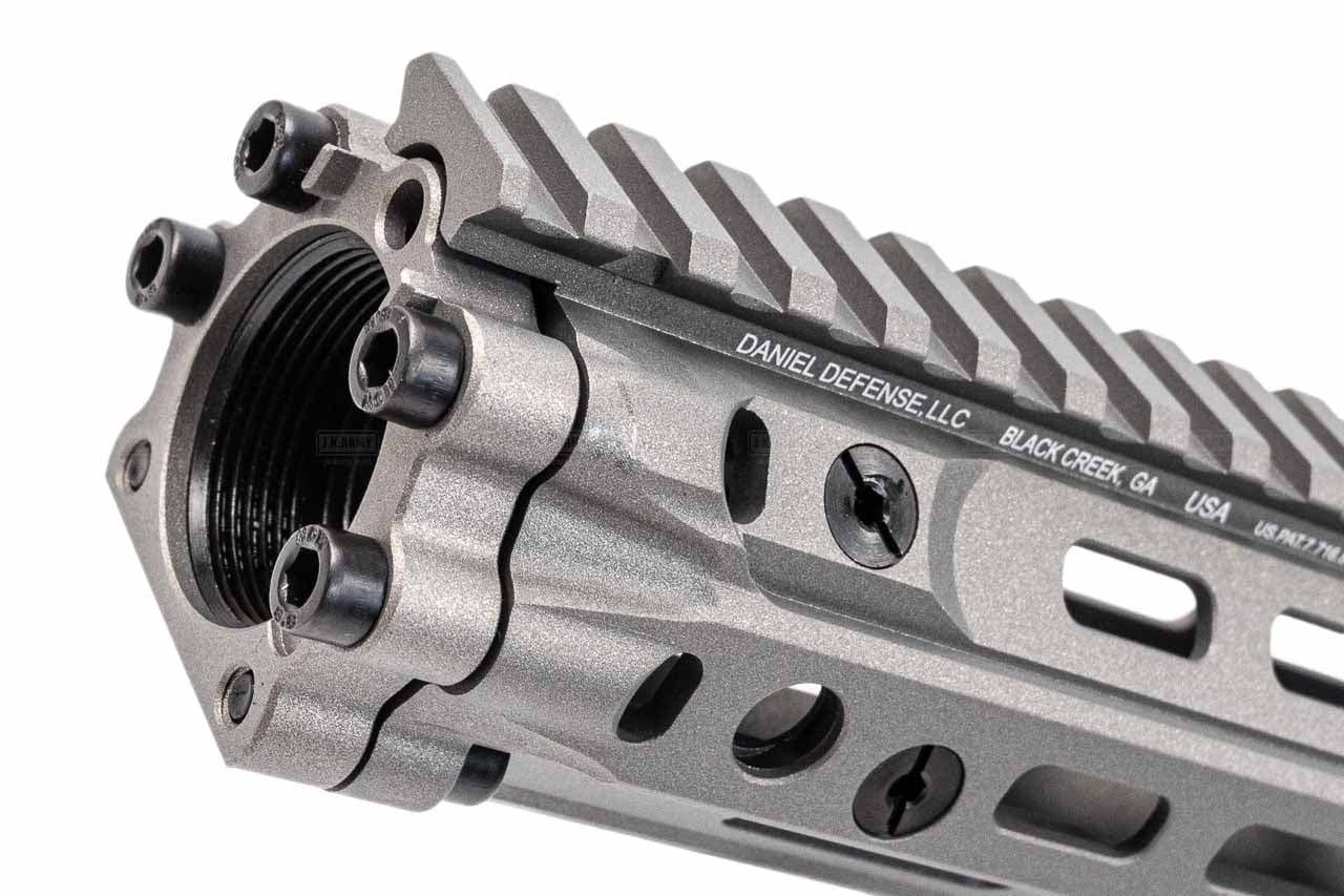 EMG Daniel Defense Licensed 12.5" M-LOK RIS III Handguard For CYMA AR / M4 AEG Series -Silver