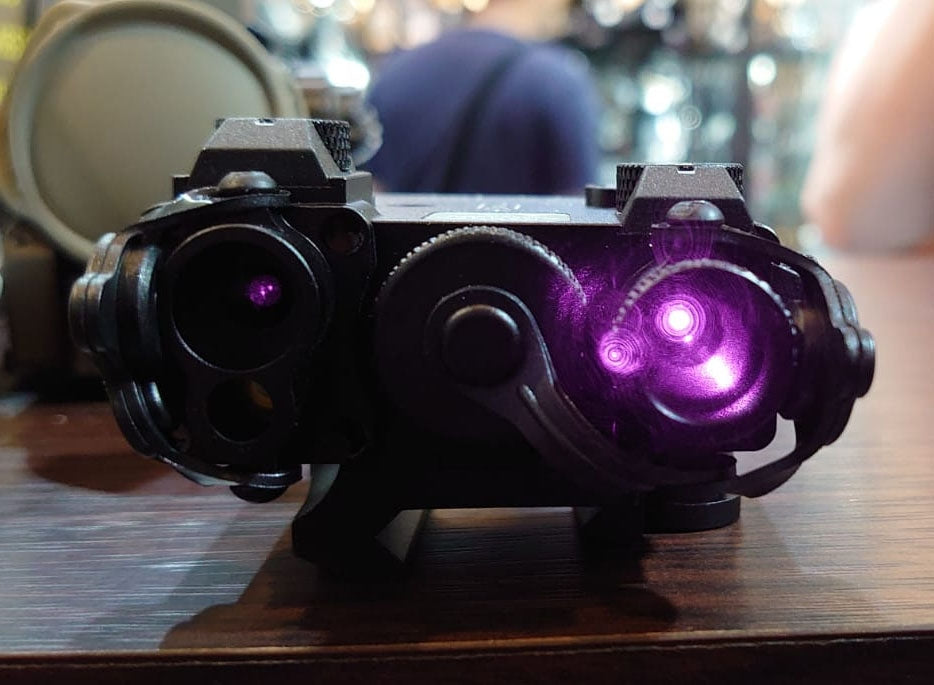 MF BDAL-A2 Airsoft Illuminator Pointer Device IR Ver. ( 20mm QD Mount ) ( PEQ-15A A2 Laser Devices )-Dark Earth ( DE )