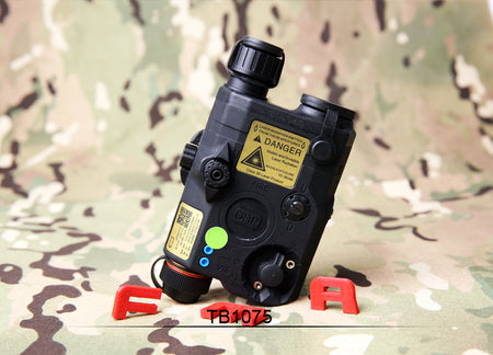 FMA PEQ LA5-C Upgrade Version LED White Light + Green Laser With IR Lenses ( BK ) ( PEQ15 LA5 UHP )