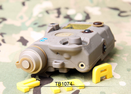 FMA PEQ LA5-C Upgrade Version LED White Light + Red Laser With IR Lenses ( DE ) ( PEQ15 LA5 UHP )