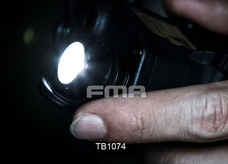 FMA PEQ LA5-C Upgrade Version LED White Light + Green Laser With IR Lenses ( DE ) ( PEQ15 LA5 UHP )