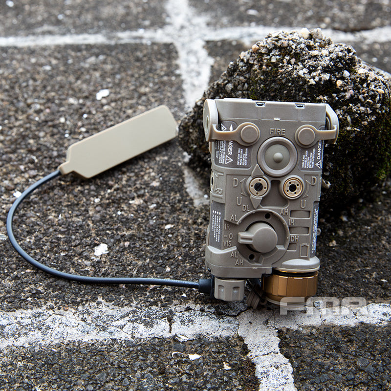 FMA LAB PEQ NGAL Drive ( LED / Laser / IR ) ( Polymer )-Dark Earth ( DE )