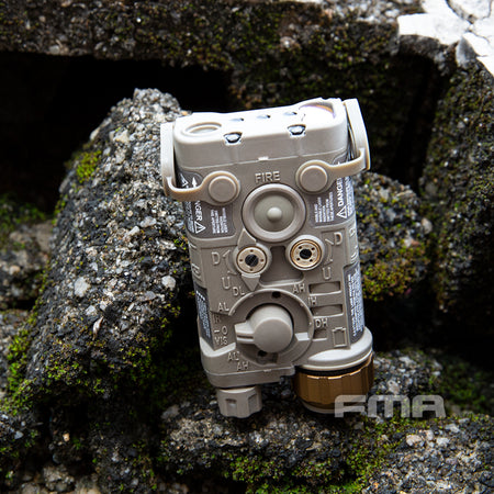FMA LAB PEQ NGAL Drive ( LED / Laser / IR ) ( Polymer )-Dark Earth ( DE )