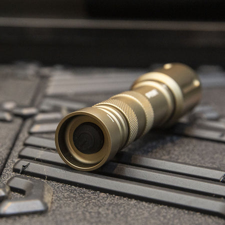 FMA Tactical Glare Flashlight ( Black / DE )-Dark Earth ( DE )