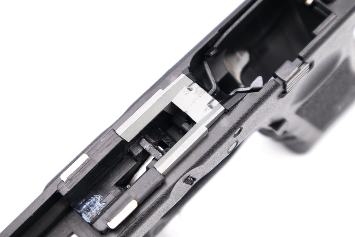 Umarex Glock 17 Gen 3 GBB Pistol Airsoft ( by GHK ) ( G17 Gen 3 ) ( Steel Slide with CNC Process )
