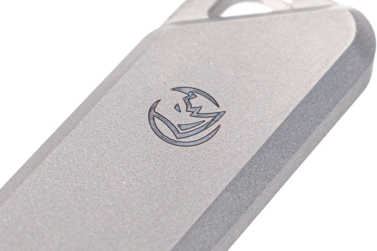 Glow Rhino Titanium Pry Bar with Tritium Insert -Green