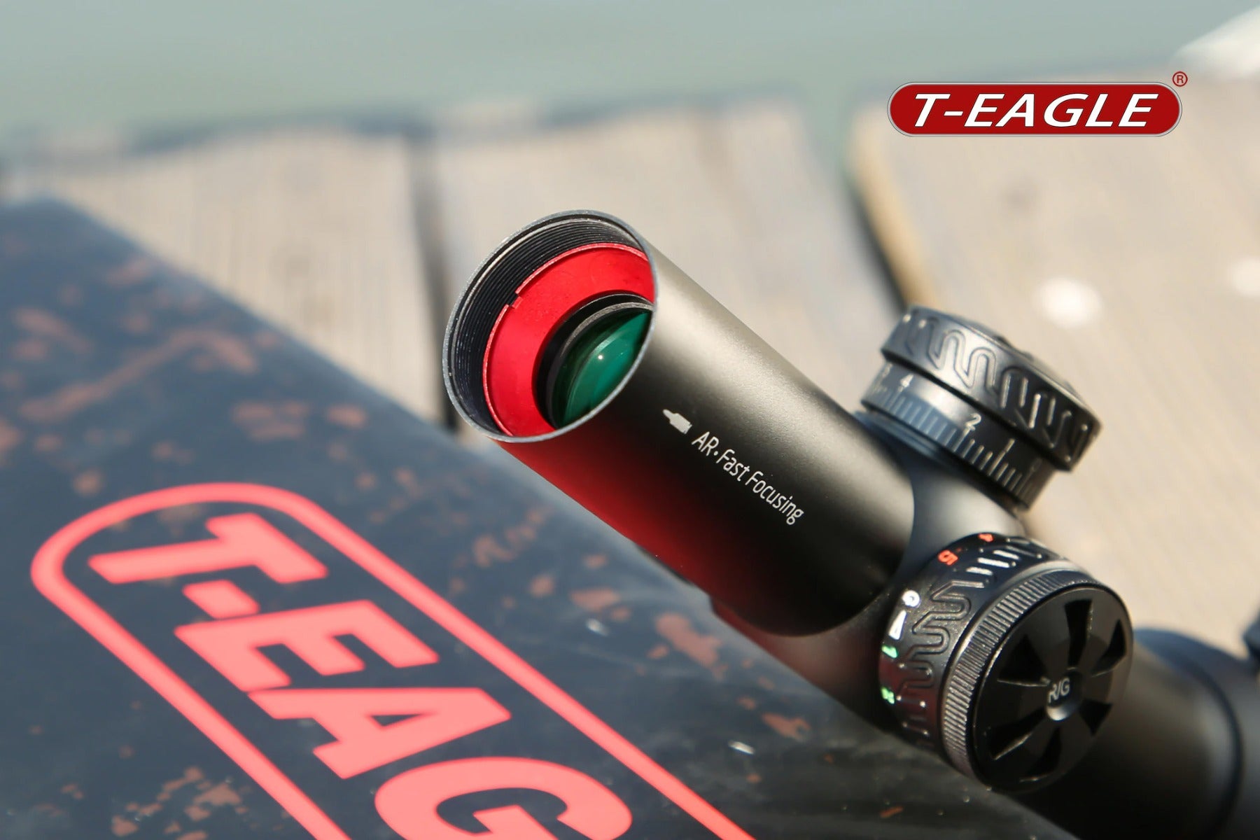 Discovery T-EAGLE R 1.5-5X20 IR Rifle Scope with Mount ( Black )