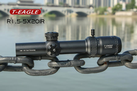 Discovery T-EAGLE R 1.5-5X20 IR Rifle Scope with Mount ( Black )