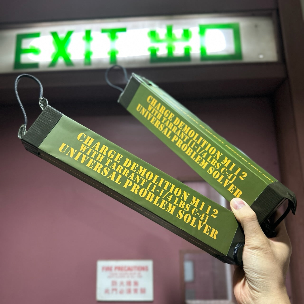 WTF Plastic C-4 400G C4 Style Dummy Model ( 1set/2pcs )