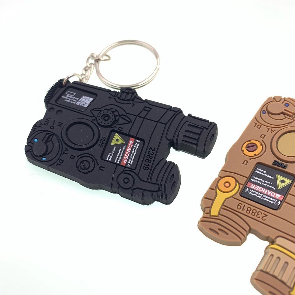 JKA PEQ15 LA5 Tan Style Mini Keychains #JKARMY