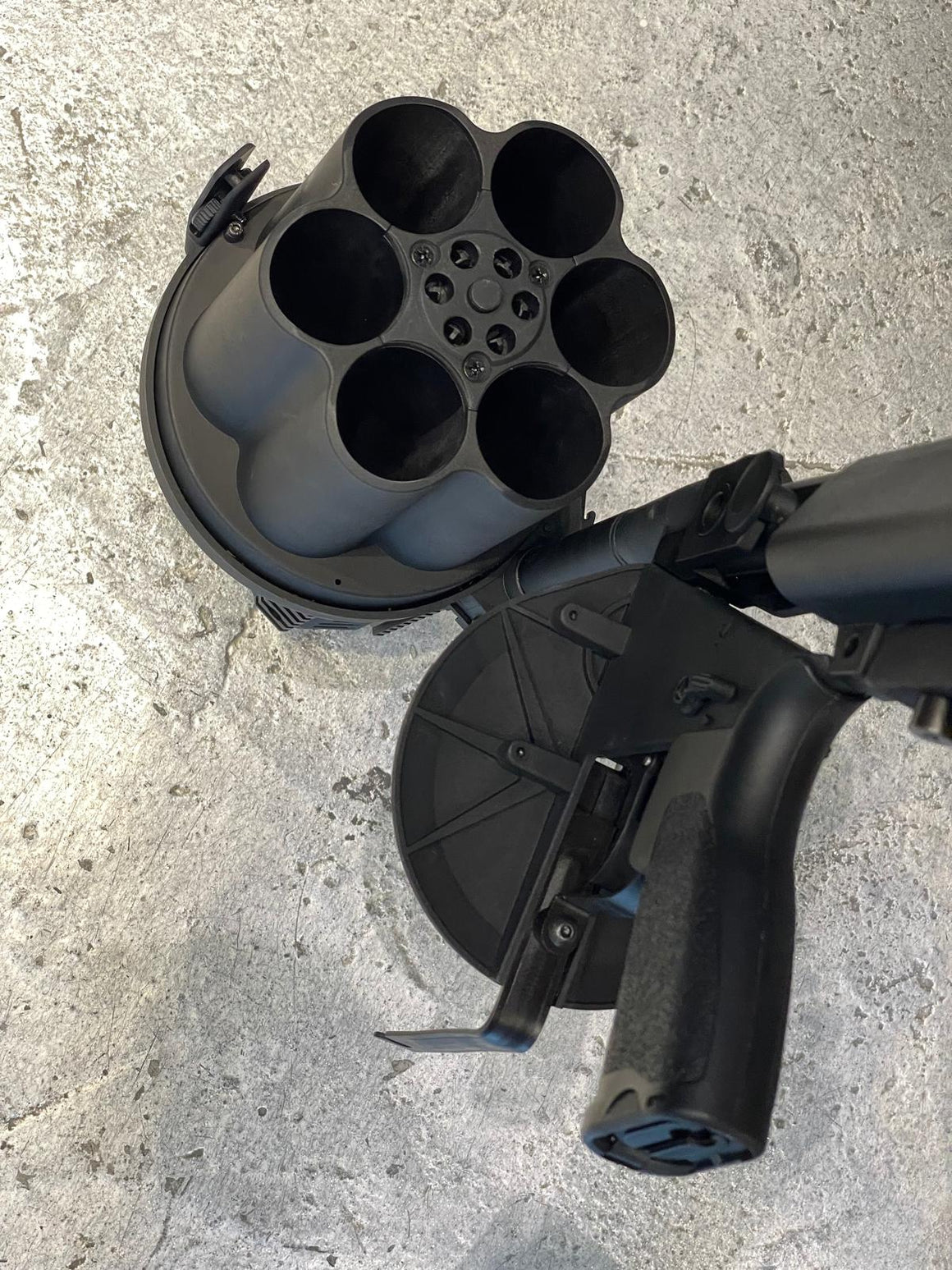 LDT MGL Grenade Launcher with Retractable Stock ( Black / DE )-Black