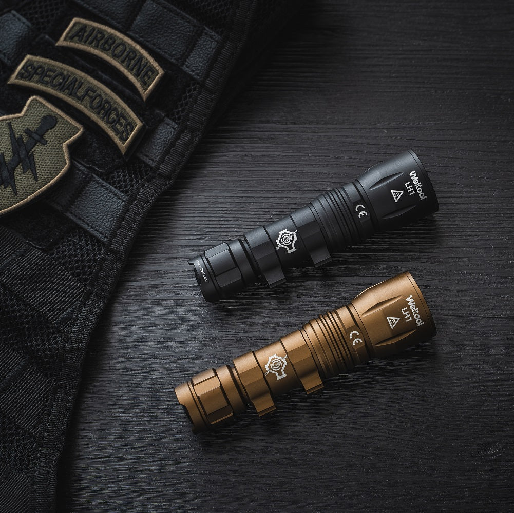 Weltool W35A White Light LED Flashlight-Tan