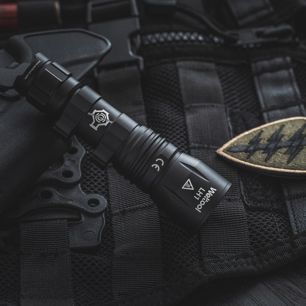 Weltool W35A White Light LED Flashlight-Tan