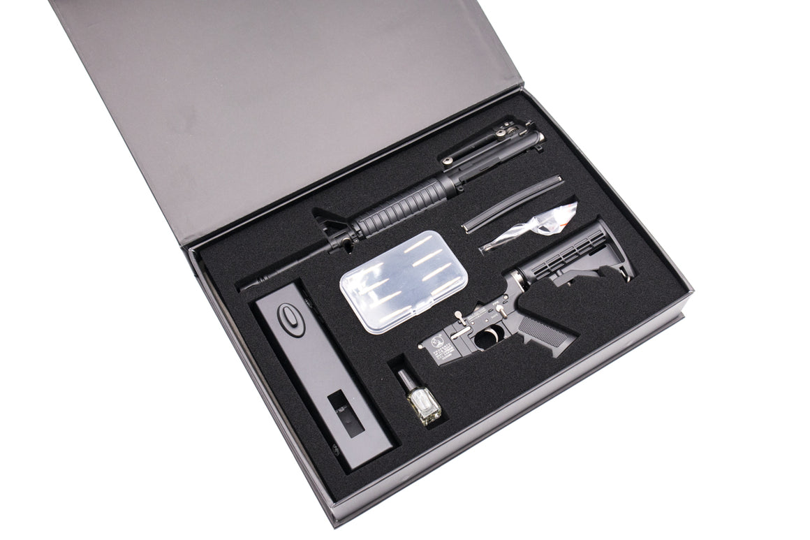 Metal Gear 1/2 Toy Model M4A1 w/ Dummy Bullet ( 1:2 )