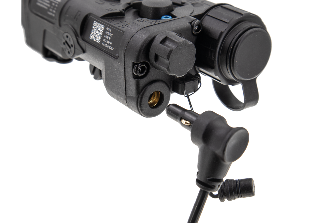 MF LAB PEQ NGAL Drive ( LED / IR / Red or Green Laser ) ( Polymer )-Dark Earth ( DE )-Green Laser