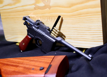 Metal Gear 1/2 Toy Model C96 Wood ( 1:2 )