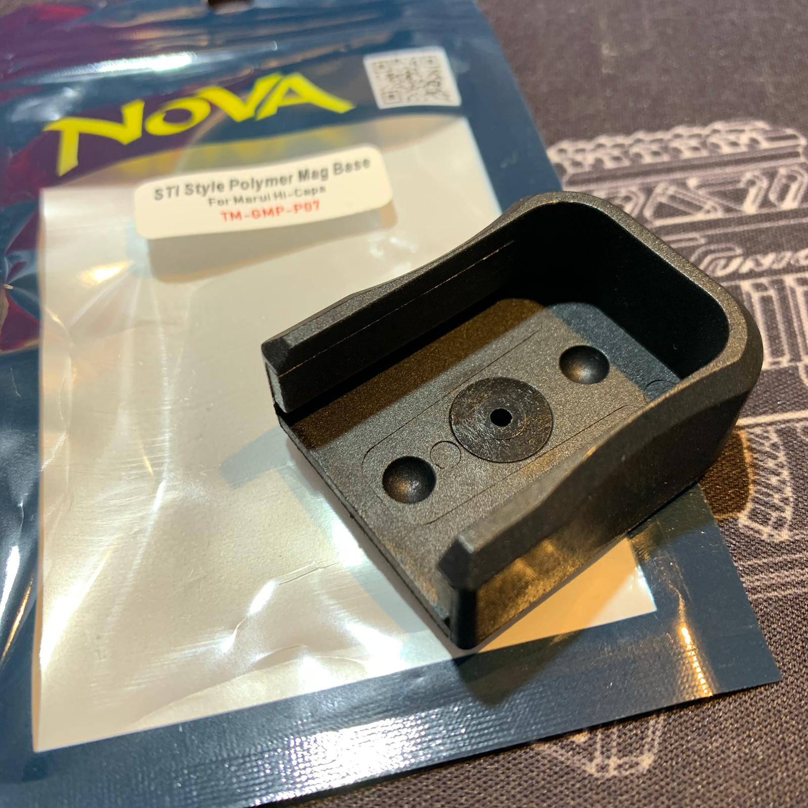 Nova ST* Style 2011 Magazine Base Pad for Marui Airsoft TM Hi-Capa Magazine ( Black )