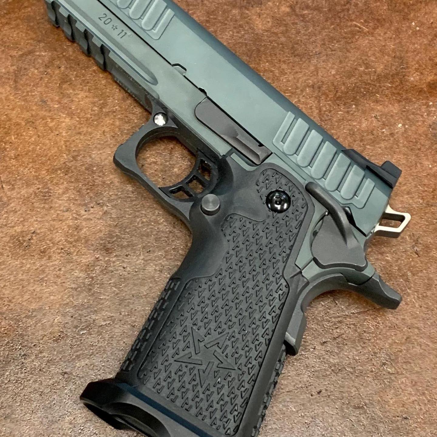 Nova ST* 2011 Style Custom Polymer Grip for Marui Hi-Capa GBB Series-Grey