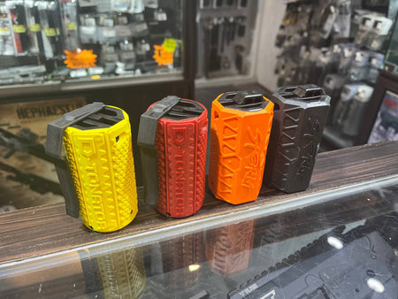 ASG Storm D-Tonator Impact Grenade ( Red / Yellow ) ( ASG-19832 / ASG-19831 )-Red