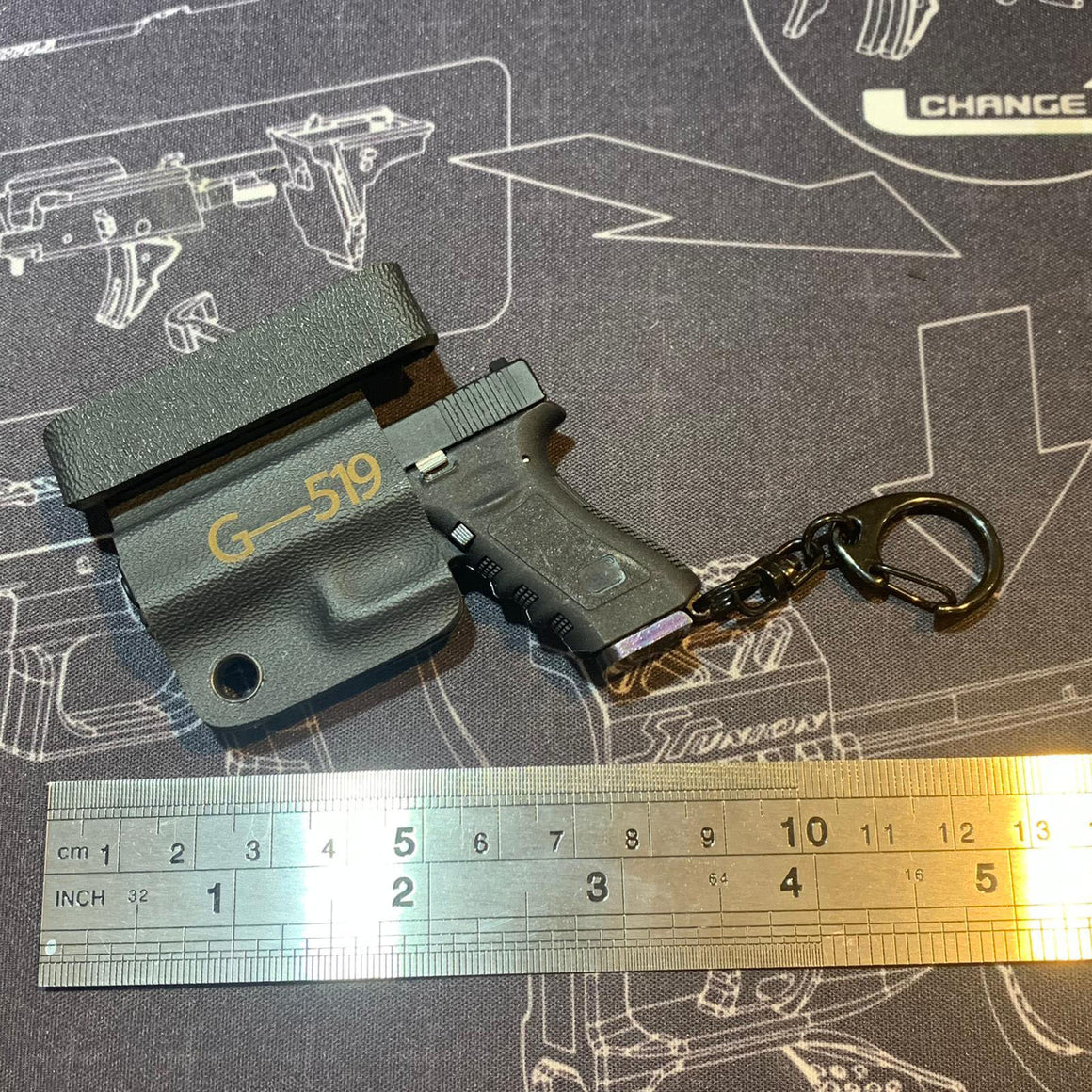 G17 Dummy Metal Keychain w/ Kydex Holster ( Black )