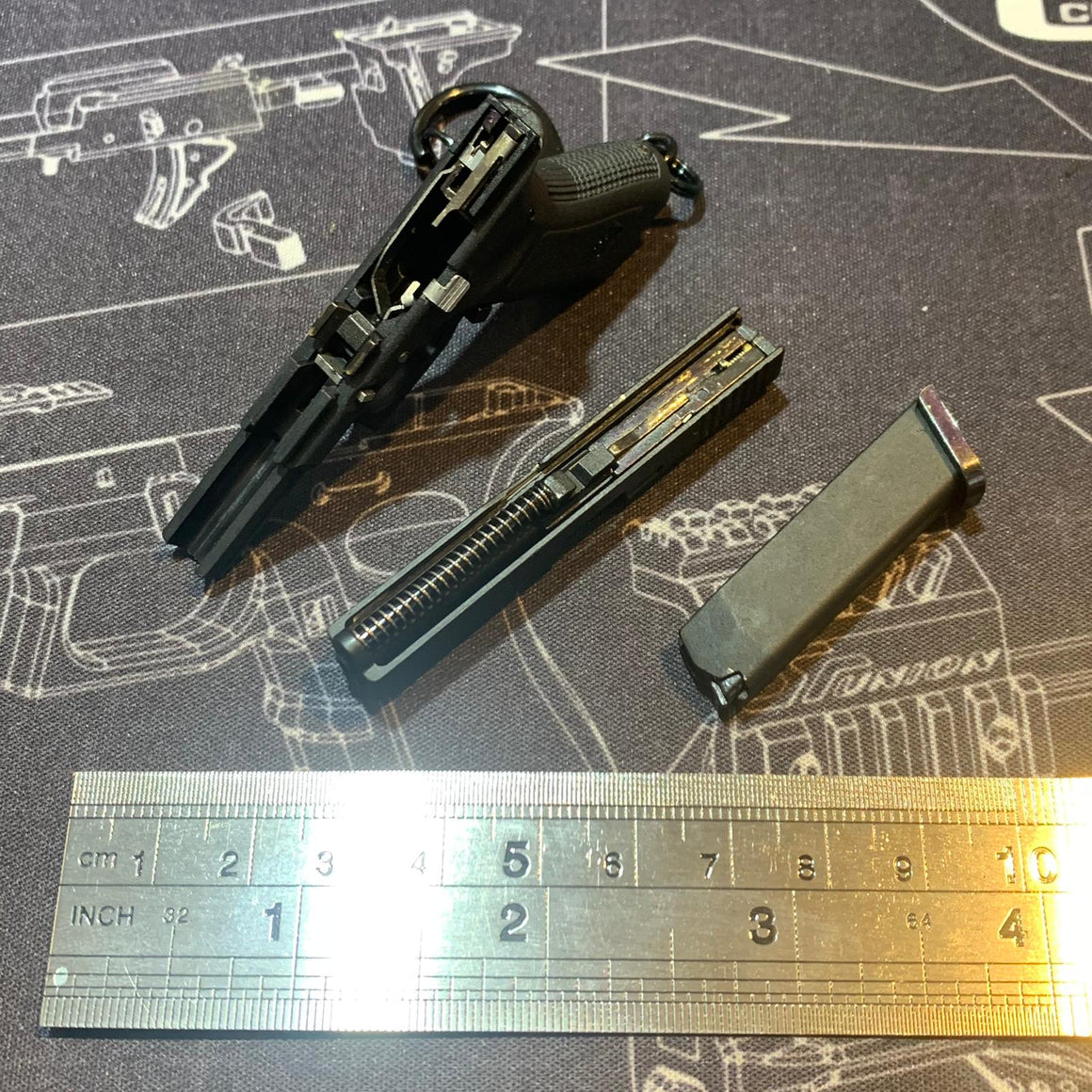 G17 Dummy Metal Keychain w/ Kydex Holster ( Black )