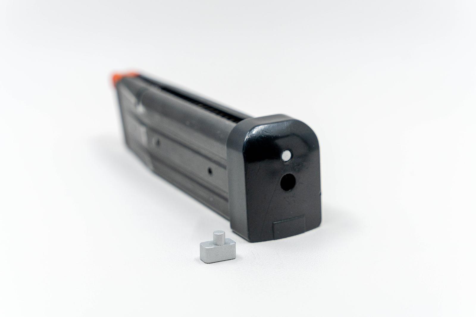 Revanchist Magazine Base Pad Lock for Toyko Marui TM Hi-Capa GBBP Series ( Aluminum )