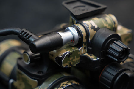 Trident Airsoft Digital Night Vision Goggles With Battery Pack ( Black ) ( MARK I ) ( PVS 31 )