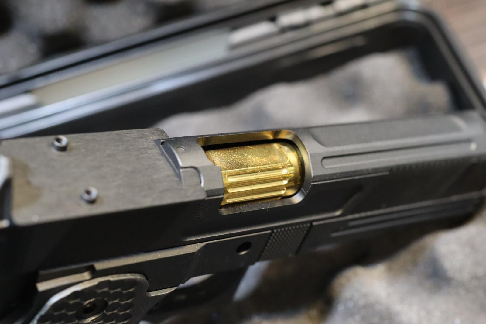 Toxicant FI Style V9 Slide Kit For Marui TM Hi-Capa GBBP Airsoft ( Black Slide ) ( Limited Edition )-TiN Gold Outer Barrel