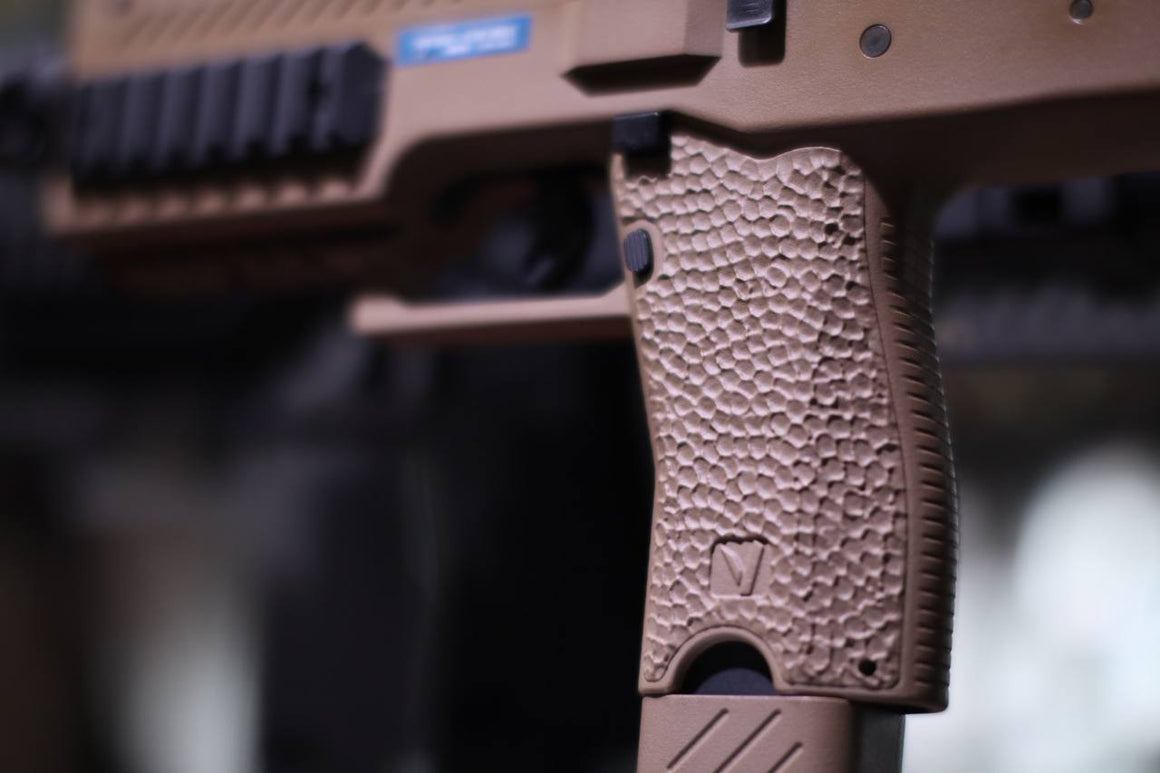 VORSK VMP-1 SMG GBB Airsoft ( With Barrel Extension & Extra Magazine ) -Grey