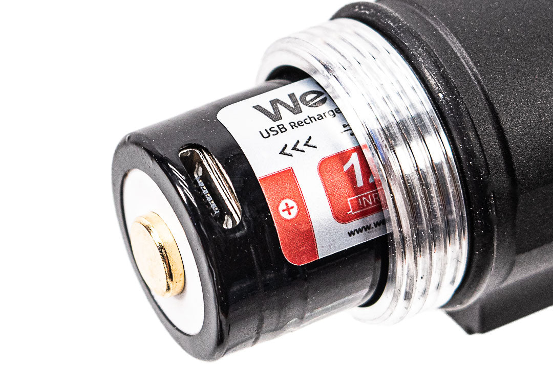 Weltool W65D Full Size High-Power 90CRI X-LED Flashlight