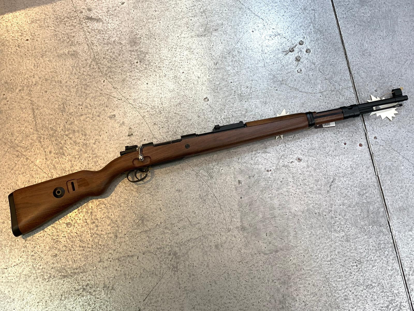 Bell Kar98k Air cocking Shell-Ejecting Sniper ( DBOY )