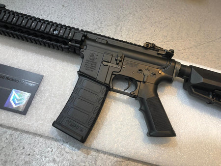 EMG Colt Licensed Daniel Defense 9.5 inch MK18 MOD 1 AEG ( Black ) ( by King Arms )