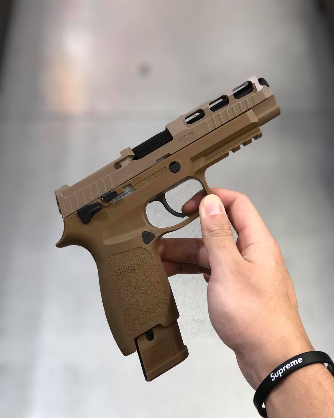 Bomber CNC Aluminum PRO-CUT ( 4.7 inch ) Slide Kit for SIG / VFC P320 M17 GBB Series ( Cerakote Tan )