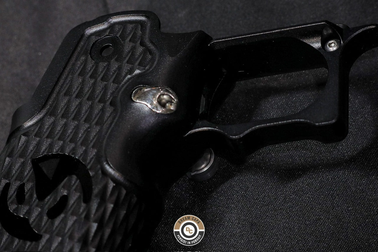 Dream Capa DCP CNC Aluminium INF Grip ( Infinity Diamond Hollow SV Style ) For TM Hi-Capa GBBP Airsoft Series ( 5-Axis CNC Machining ) Red