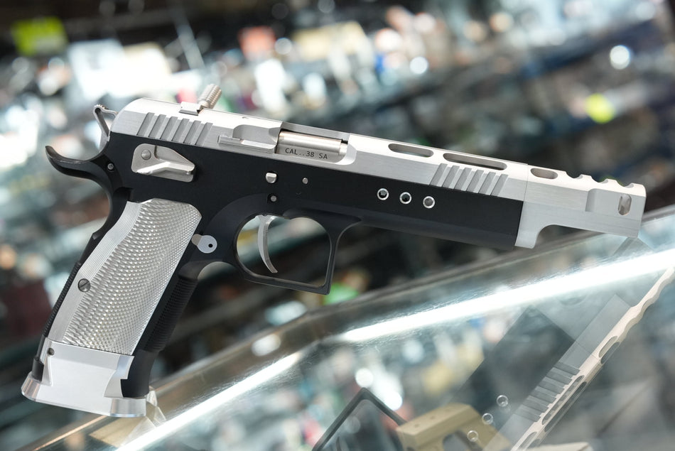 Gunsmith Bros GB01 TF Aluminum Open Racing GBB Pistol ( Silver X Black Limited Edition )