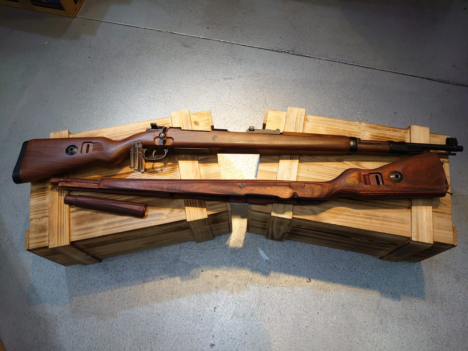 TNT Wooden Stock for S&T / Snow Wolf Kar98k Airsoft Air-Cocking Rifle