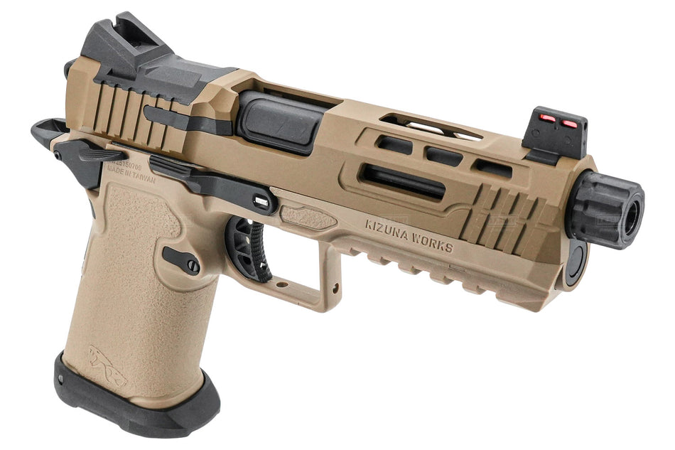 KIZUNA WORKS BSK43 GBB Pistol Airsoft ( Hi-Capa Style & GLK Series Magazine ) ( DE )