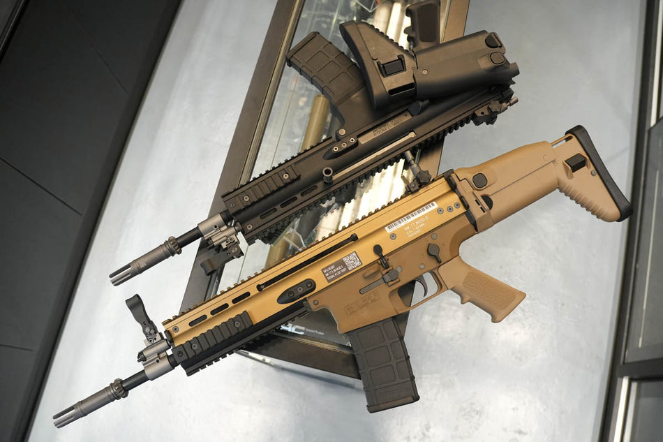 RENEGADE SCAR MK17 MOD 0 5.56 GBB Rifle Airsoft ( 13 Inch Short Barrel ) ( GHK Gas Blowback System )