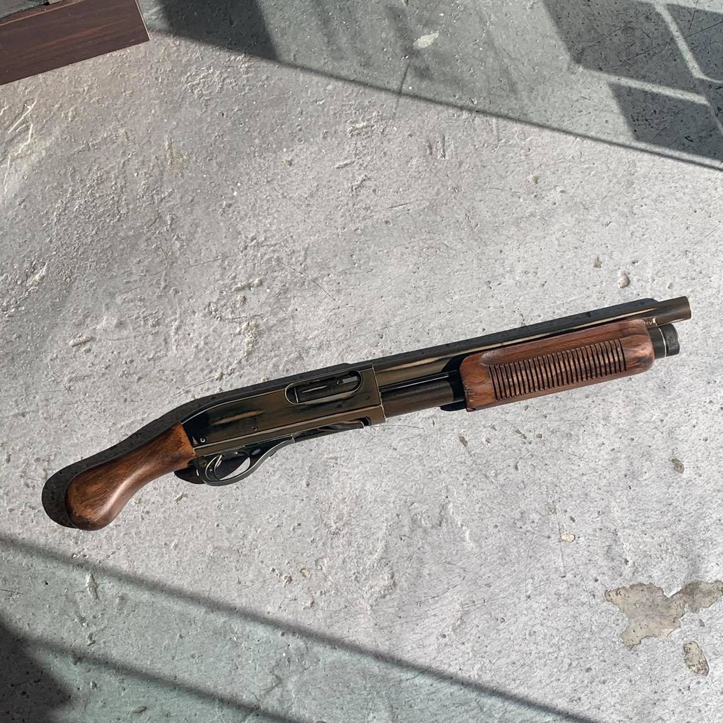 APS CAM870 Airsoft Shotgun MKIII Douchebag Battleworn ( CAM870 MK3 MKIII Design )