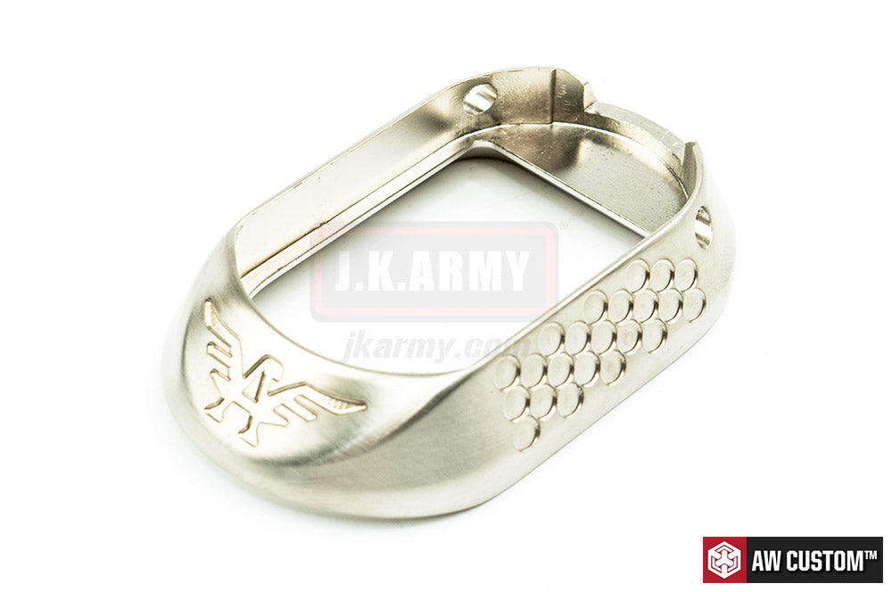 Armorer Works HX Flared Magwell ( SV Engraved )