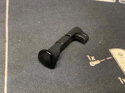 Bomber CNC Aluminum Extended Magazine Release Button ( ST Style Mag Release For JWCM Kit / Hi-Capa 2011 )